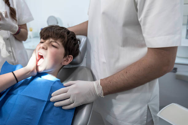 Best Emergency Tooth Extraction in Mathews, VA